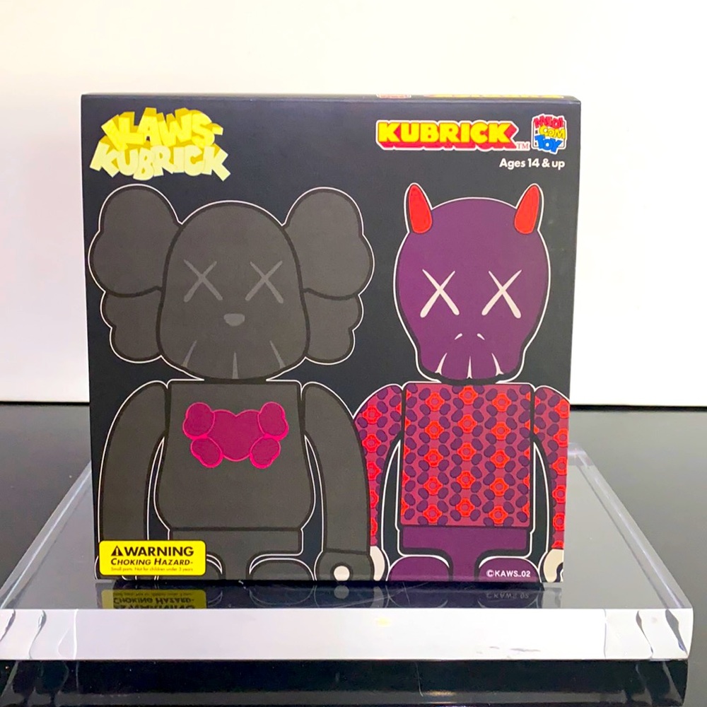 KAWS x KUBRICK ‘BUS STOP’ (VOLUME 1) COLLECTIBLE